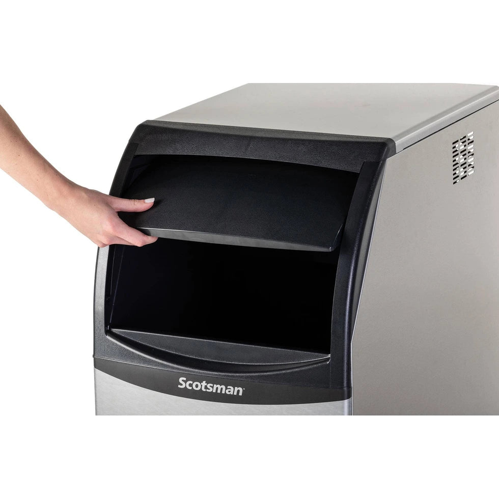 Scotsman CU0415MAX-1 Undercounter Ice Machine - 60 lb/Day Medium Cube with 36 lb Bin, 15 Inch Air-Cooled