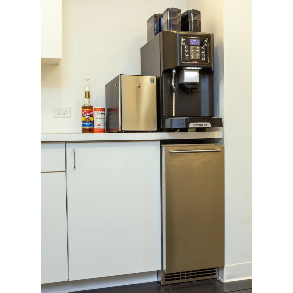 Scotsman CU50PAX-1 Undercounter Ice Machine - 65 lb/Day Gourmet Cube with 26 lb Bin, 15 Inch Air-Cooled